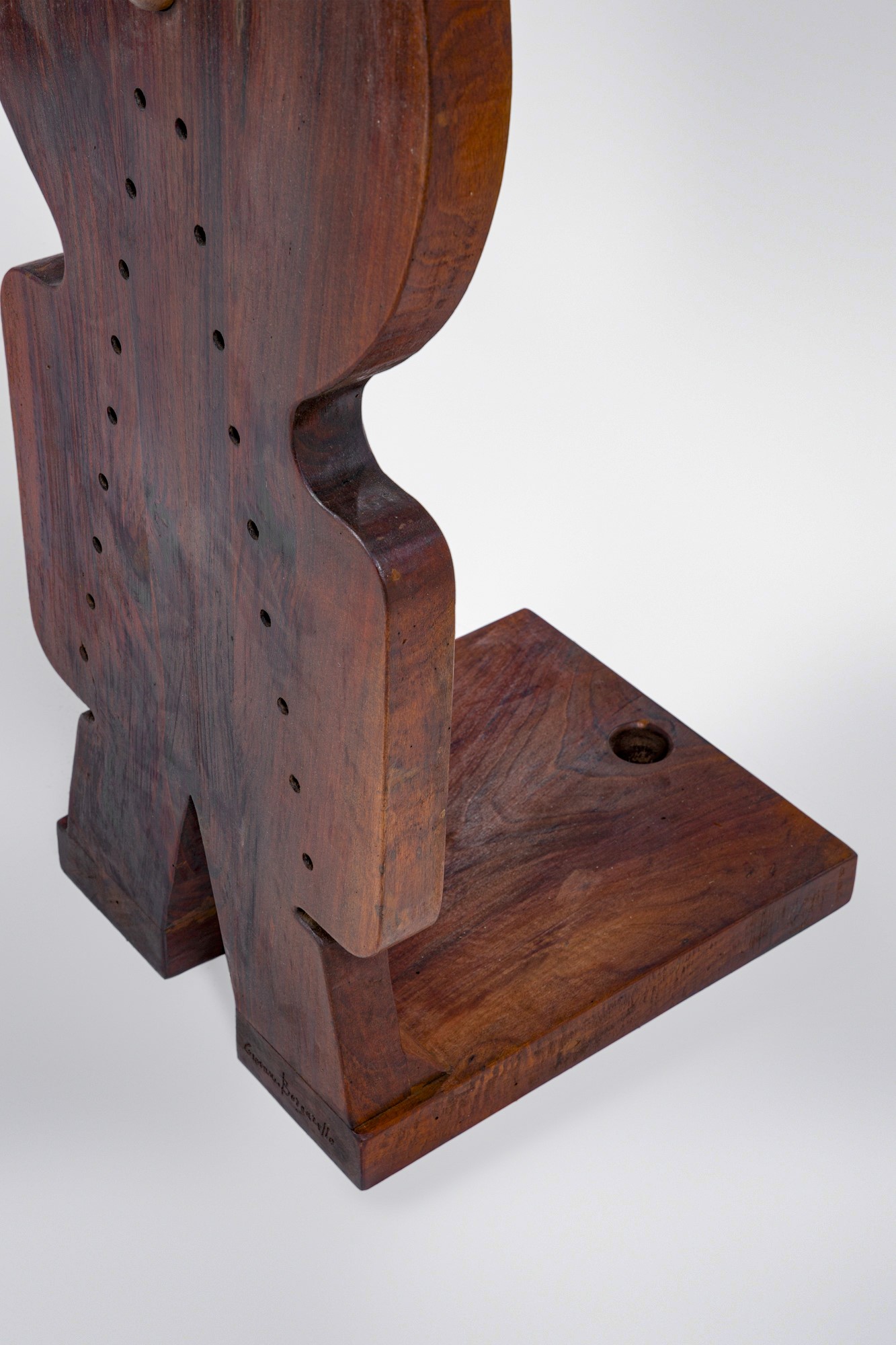 Due tavolini scultorei zoomorfi