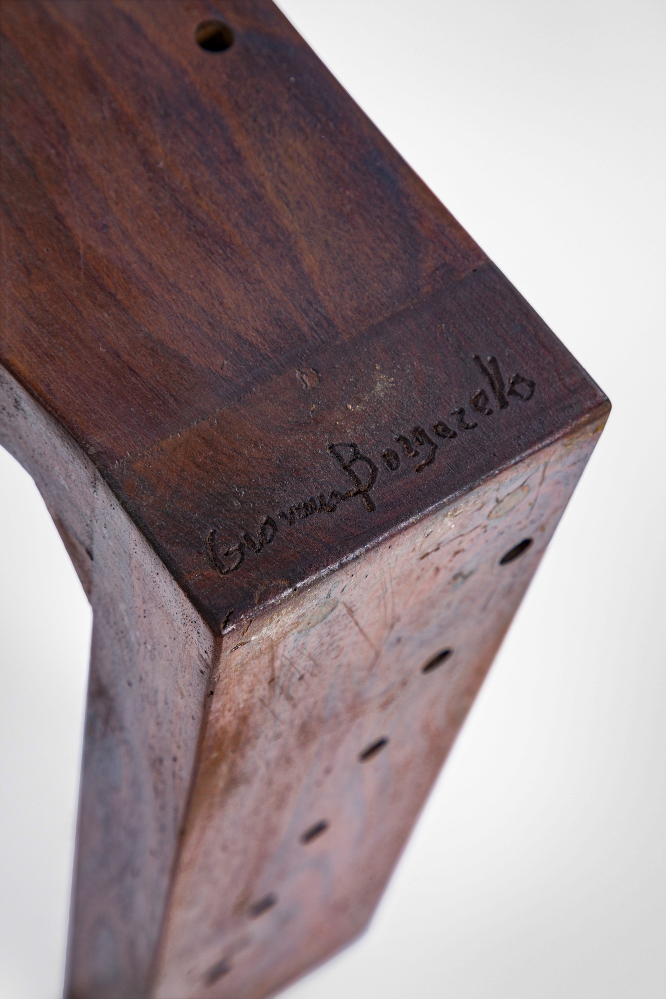 Due tavolini scultorei zoomorfi