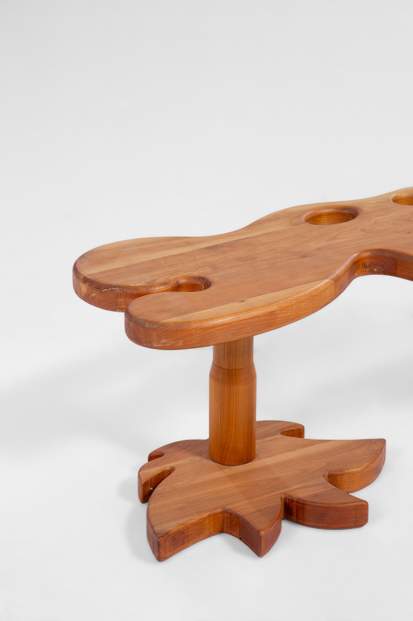 Panca scultorea antropomorfa