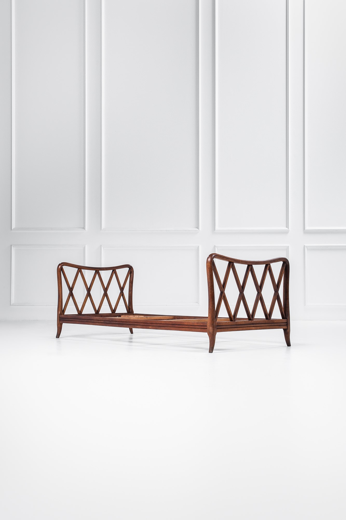 Day bed