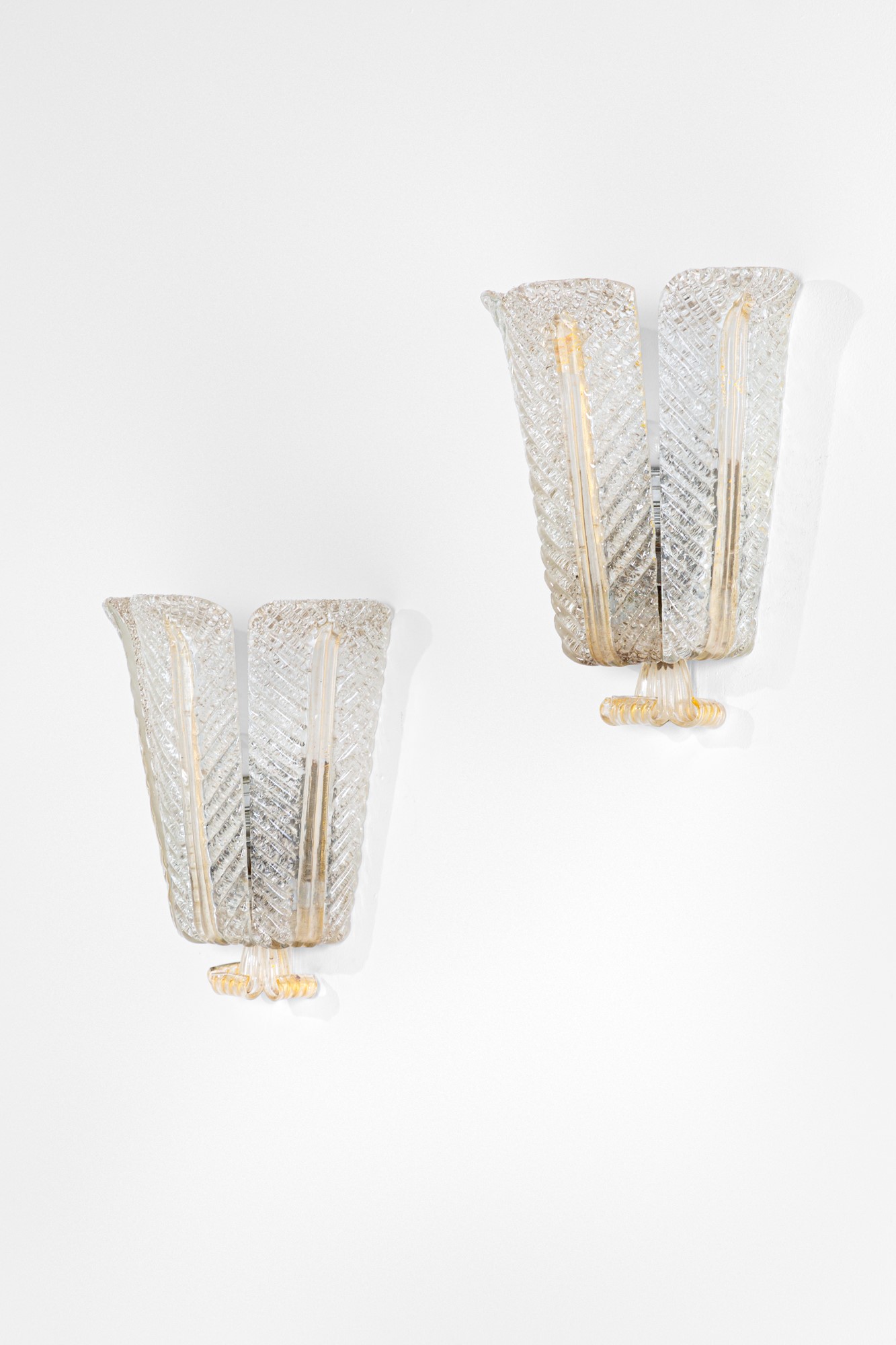 Due lampade da parete