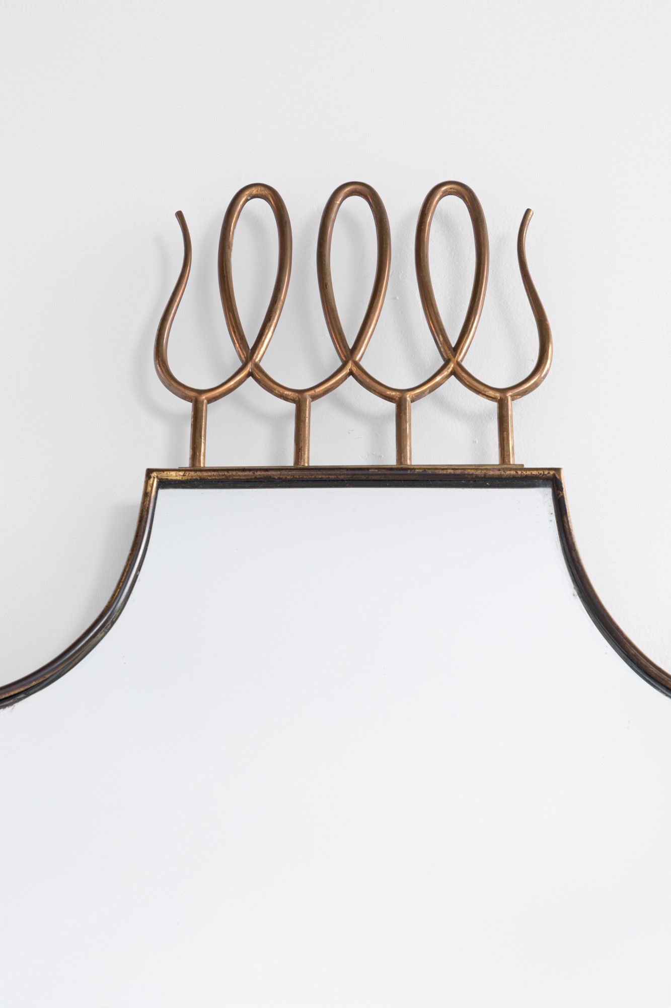 Gio Ponti, Emilio Lancia (attr.) - Gio Ponti e Emilio Lancia (attr.), Specchio da parete in otton...