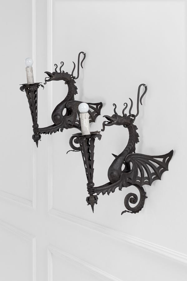 Carlo Rizzarda (attr.) - Due lampade da parete zoomorfe