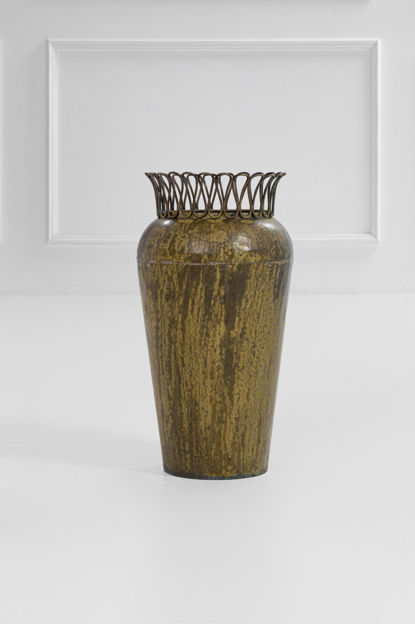 Gio Ponti - Grande vaso in ottone