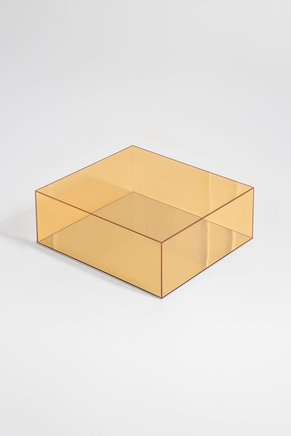 Philippe Starck - Tavolo basso della collezione Donald