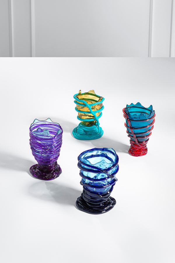 Gaetano Pesce - Quattro vasi della serie Pompitu II XS