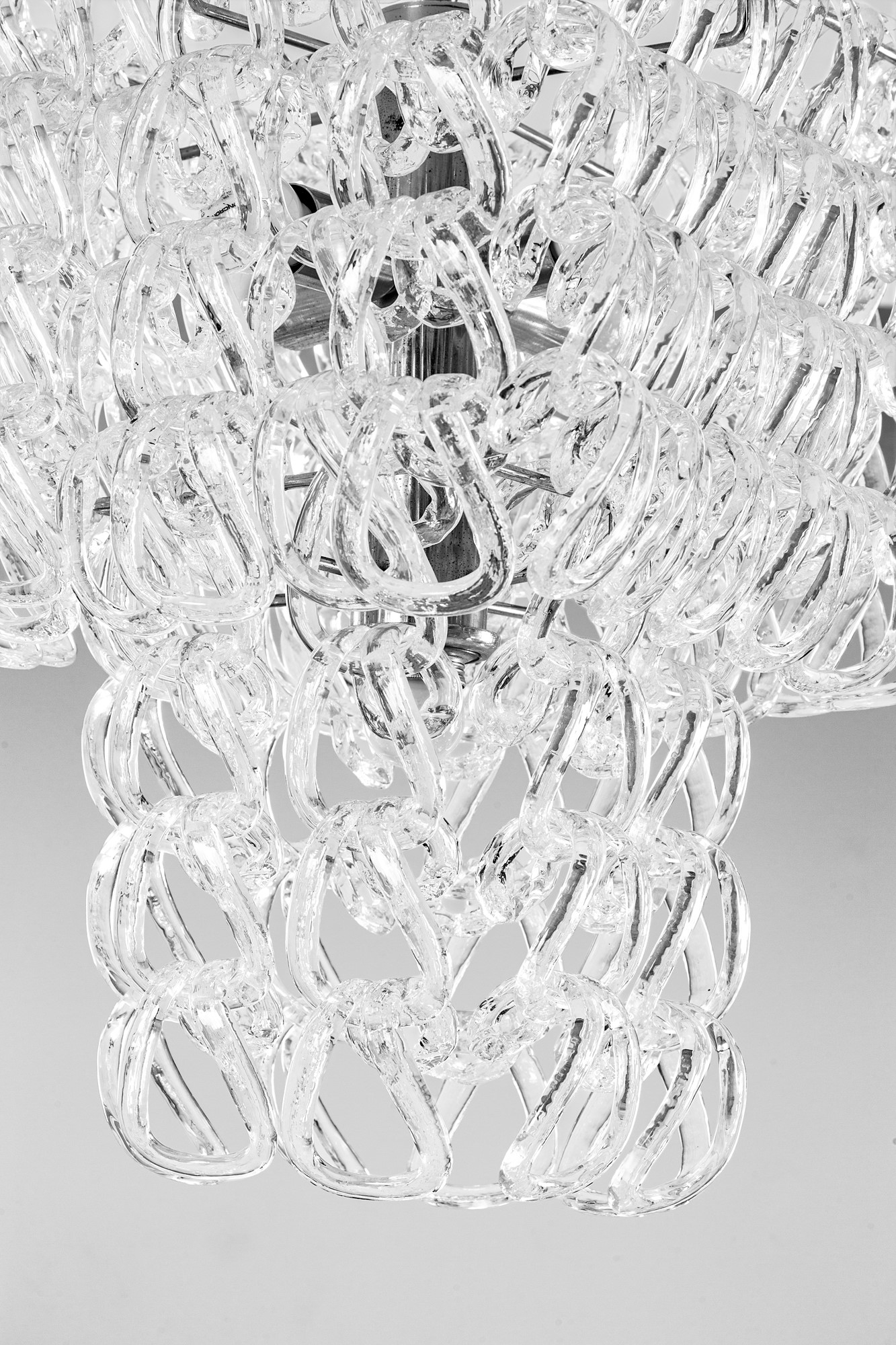 Angelo Mangiarotti - Lampadario modello “Giogali”, metallo cromato e vetro, produzione Vistosi (c...