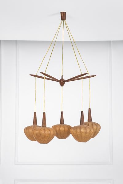Lampadario in cocoon a cinque luci, legno massello tornito (c. 1960)