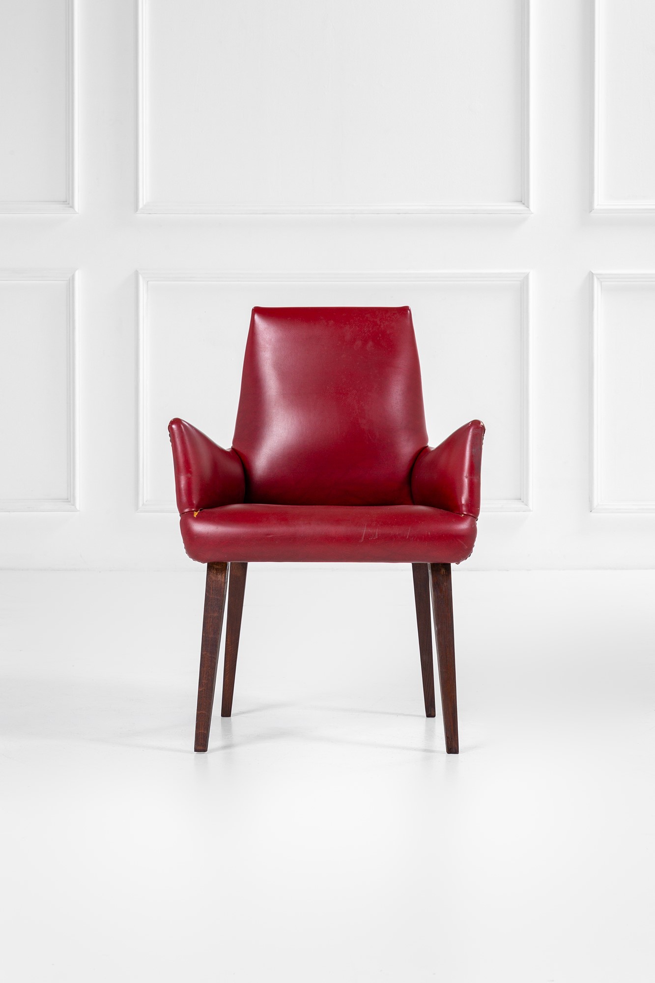 Due poltroncine da nave, legno e similpelle, ca. 1950