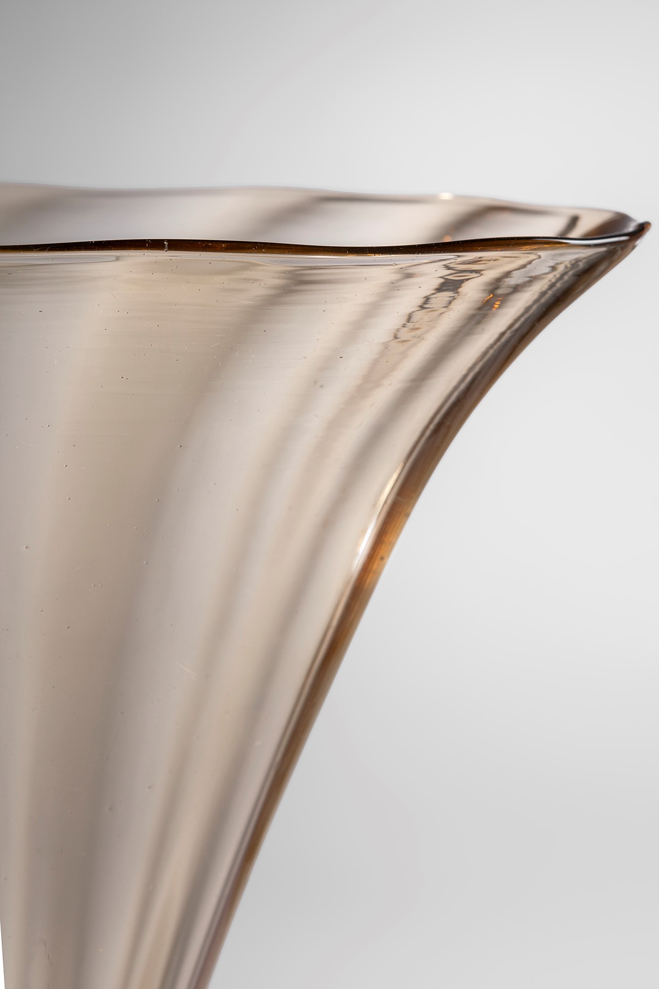 Vaso a cono rovesciato mod. 3145