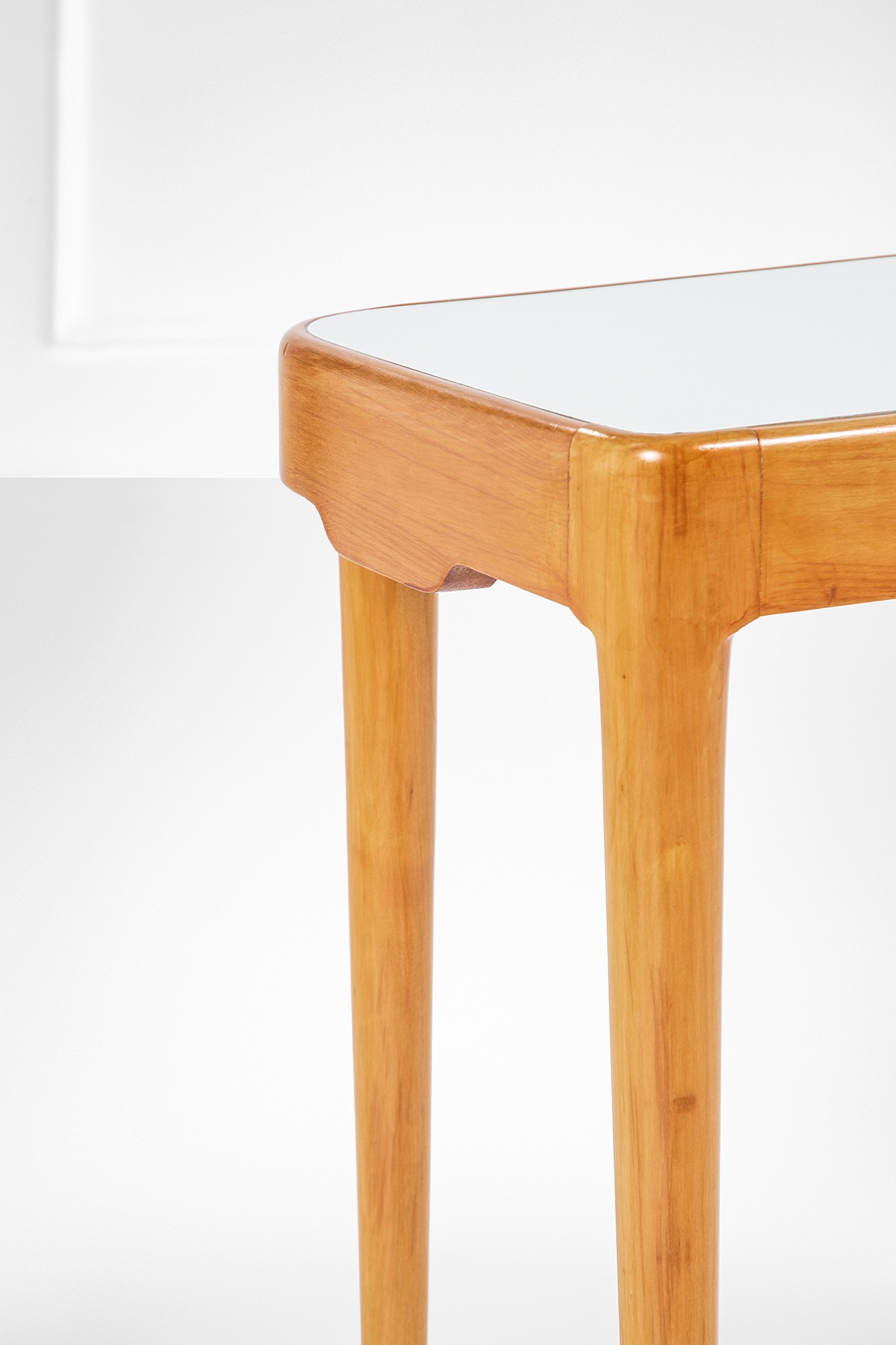 Dassi (attr.) - Console in legno sagomato, tornito e formica