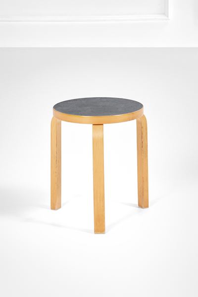 Sgabello modello 60