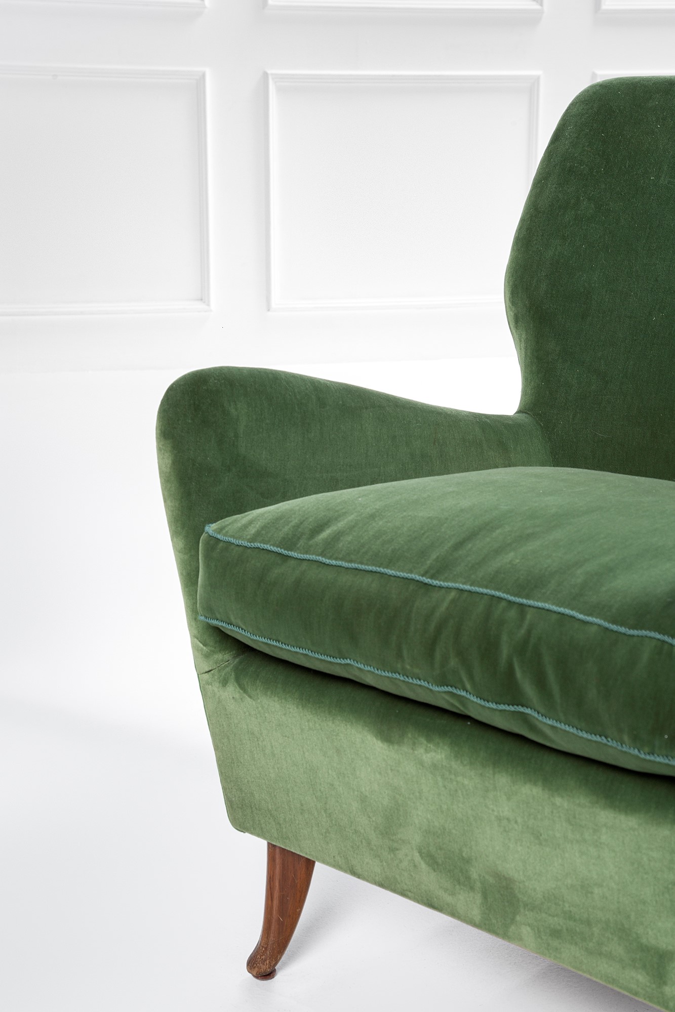 Gio Ponti - Due poltrone per l’Hotel Bristol di Merano