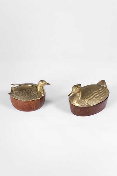 Scatole portaoggetti a forma di anatra, legno massello e ottone cesellato (c. 1970)