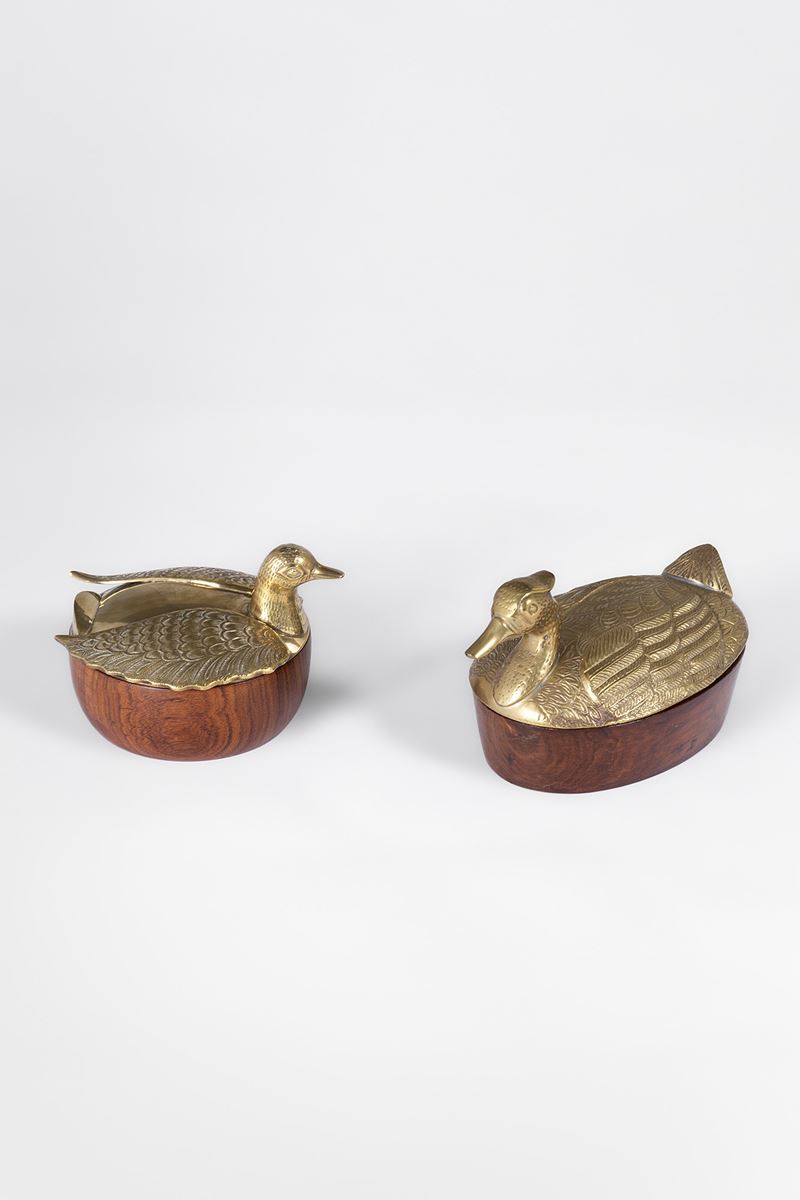 Scatole portaoggetti a forma di anatra, legno massello e ottone cesellato (c. 1970)