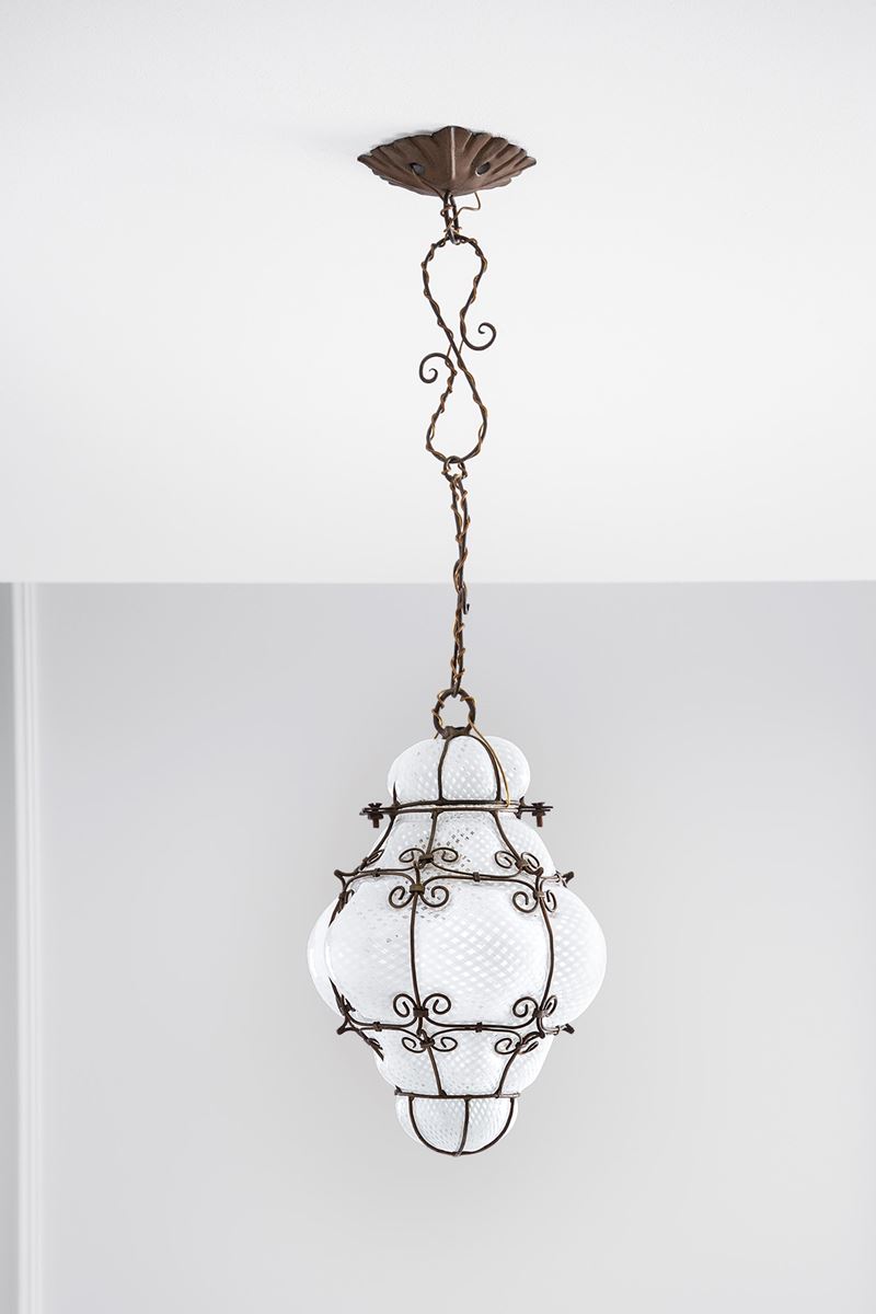 Lampada a sospensione, vetro soffiato di Murano a reticello e ottone, 1930 ca.