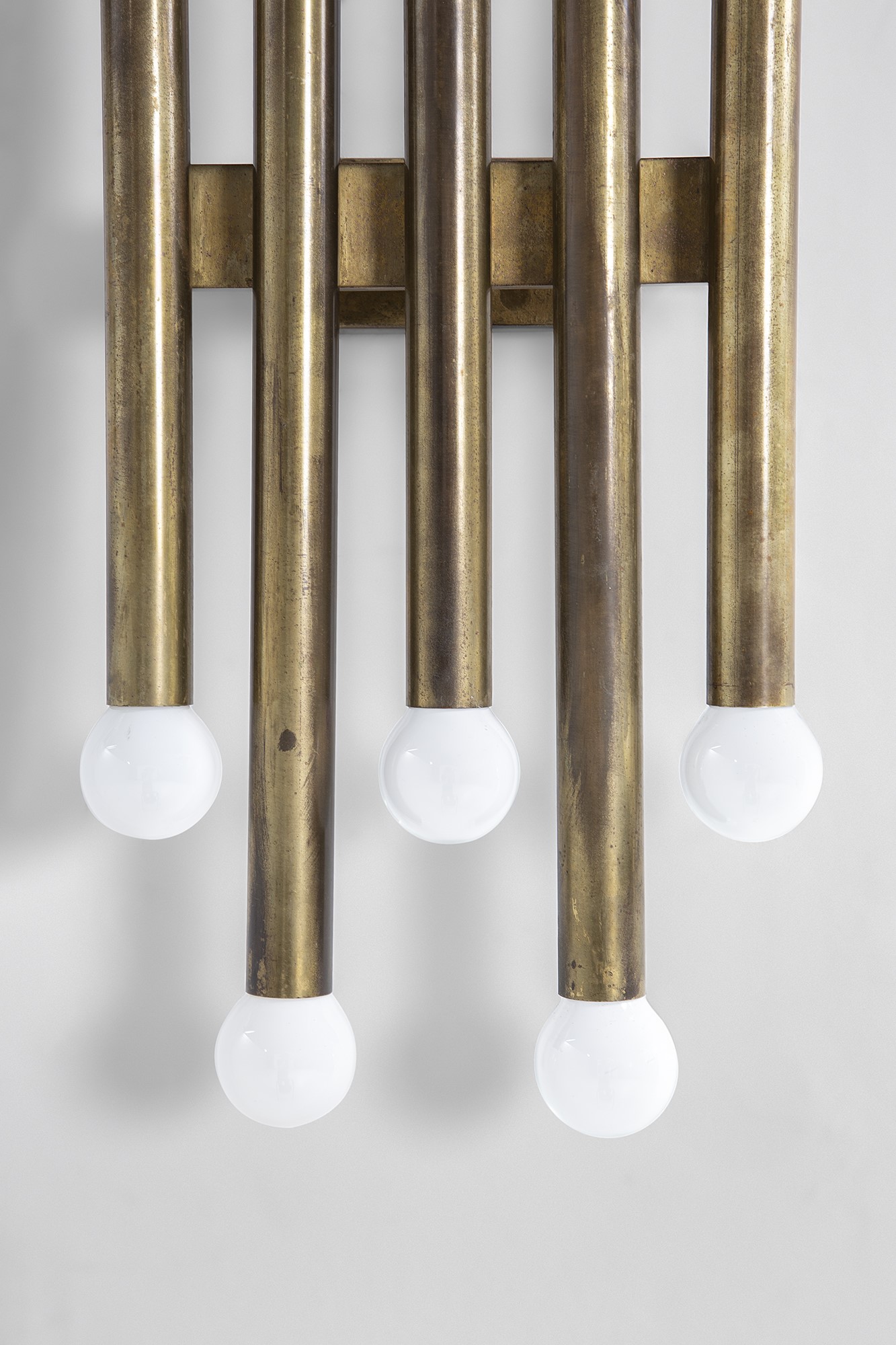 Gio Ponti - Due lampade da parete in ottone lucido (Candle), produzione ca. 1960