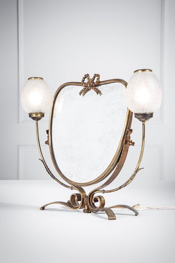 Specchio da tavolo con illuminazione