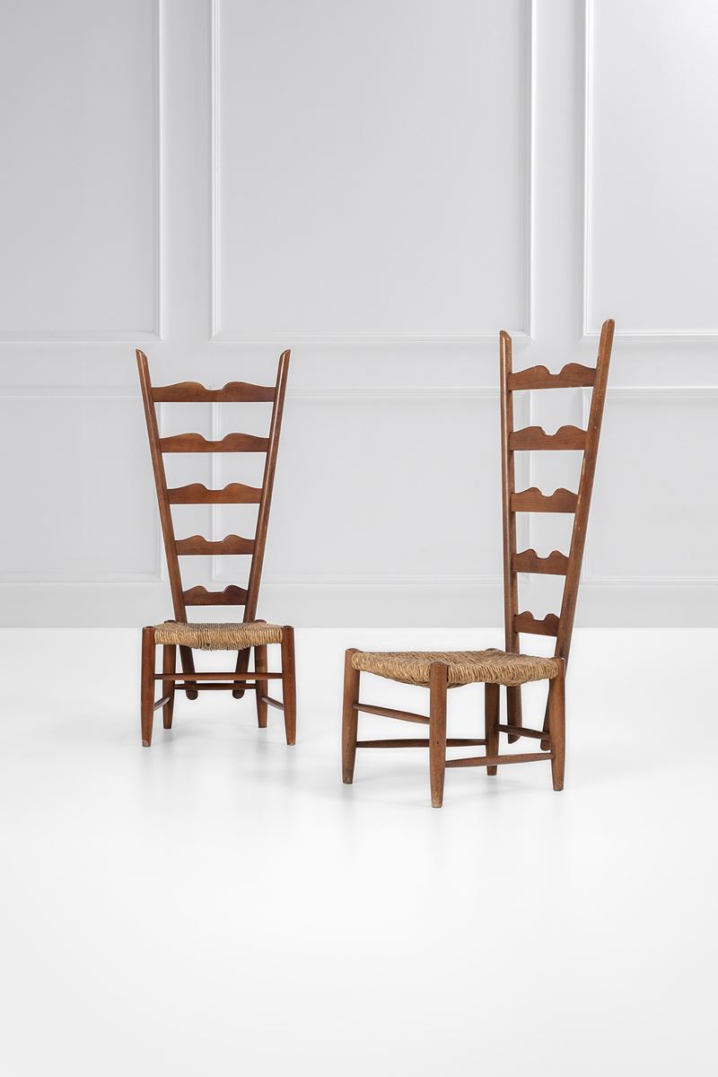 Gio Ponti (attr.) - Due sedie da camino, legno sagomato e paglia (1939 ca.)