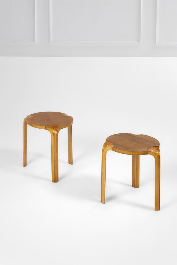 Alvar Aalto - Due sgabelli mod. X600