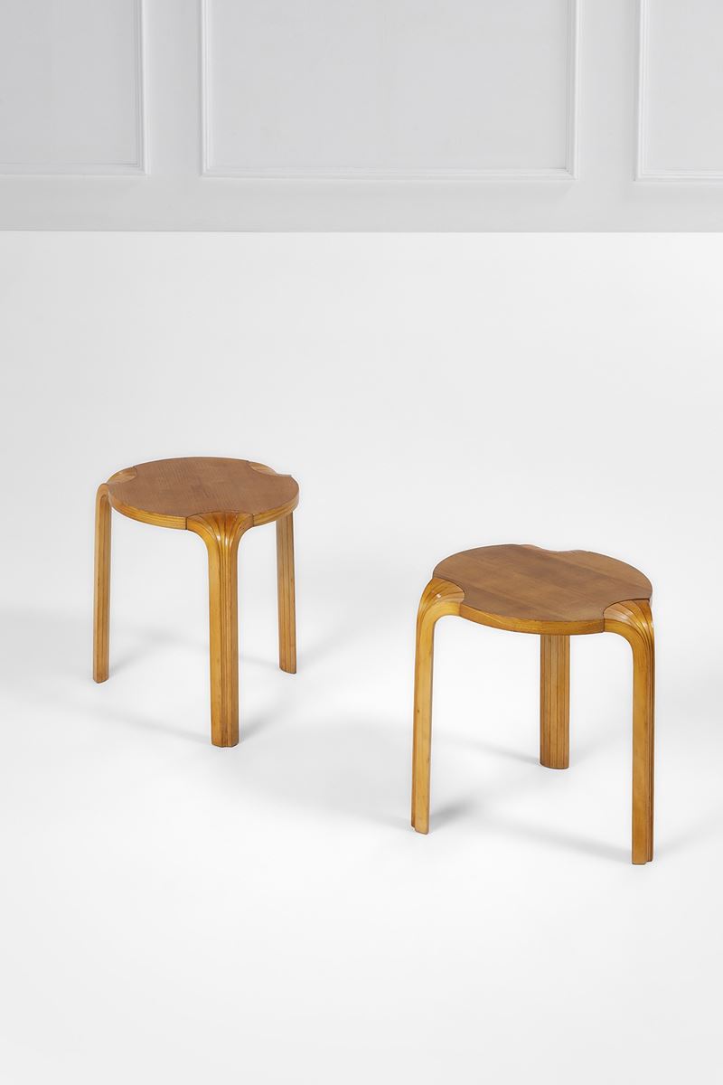 Alvar Aalto - Due sgabelli mod. X600
