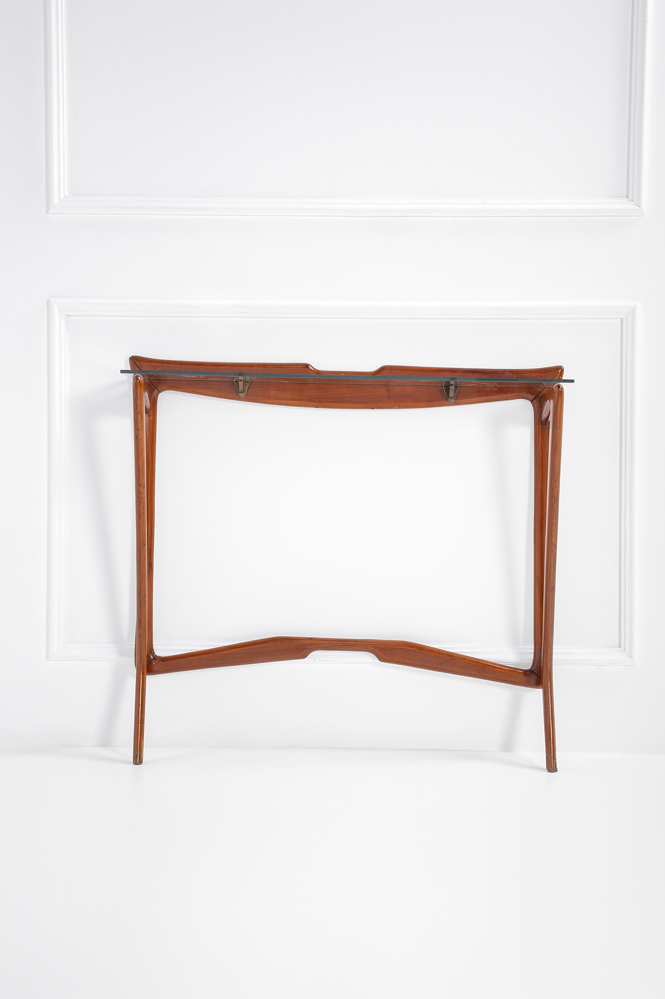 Console, legno sagomato, cristallo molato e ottone, circa 1950