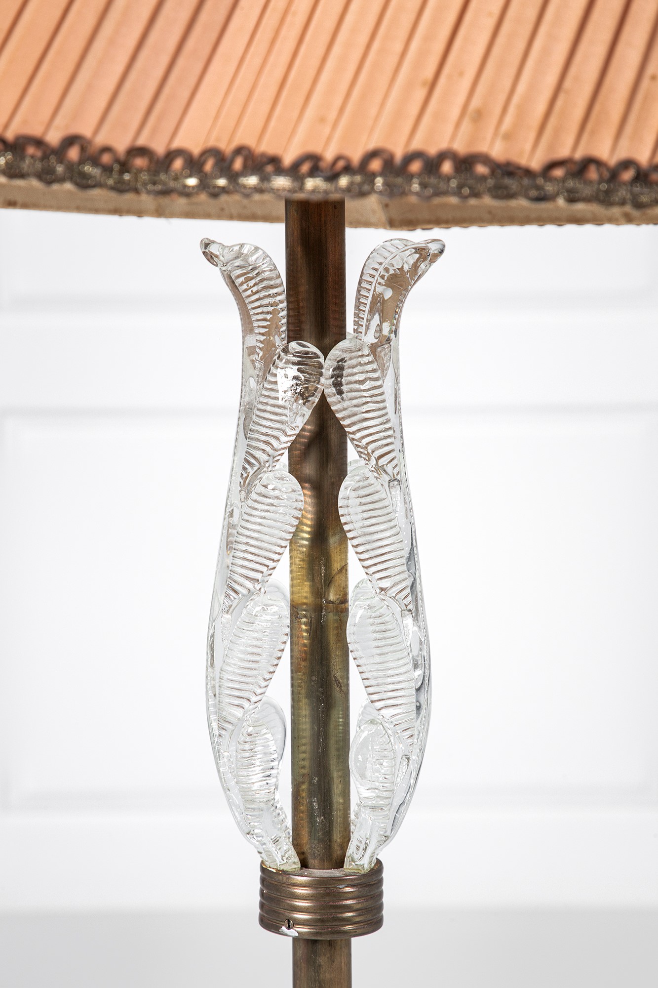 Seguso Vetri D'arte (attr.) - Lampada da terra in ottone e vetro di Murano trasparente