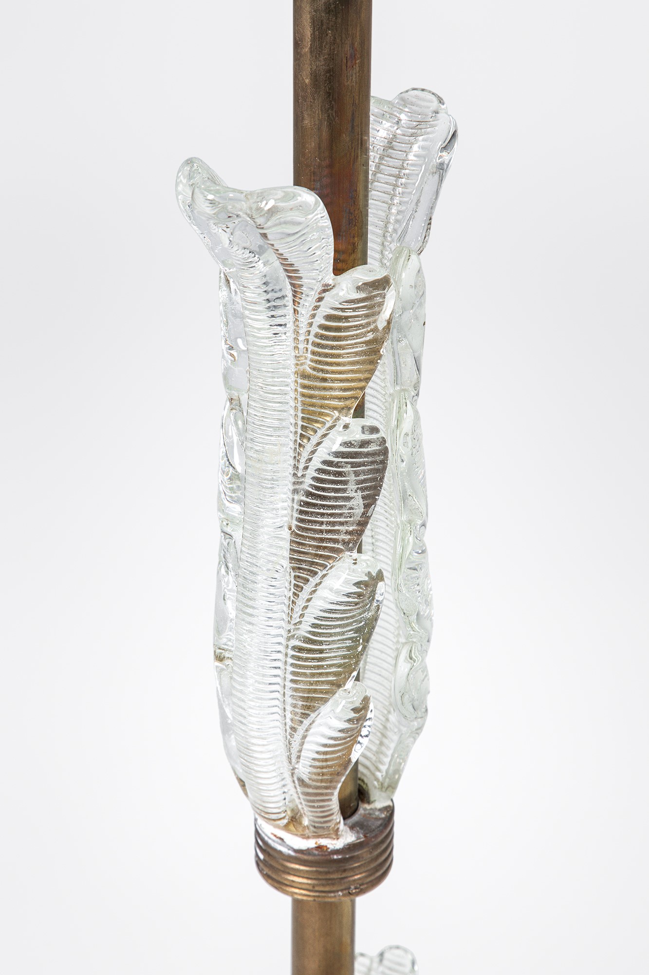 Seguso Vetri D'arte (attr.) - Lampada da terra in ottone e vetro di Murano trasparente