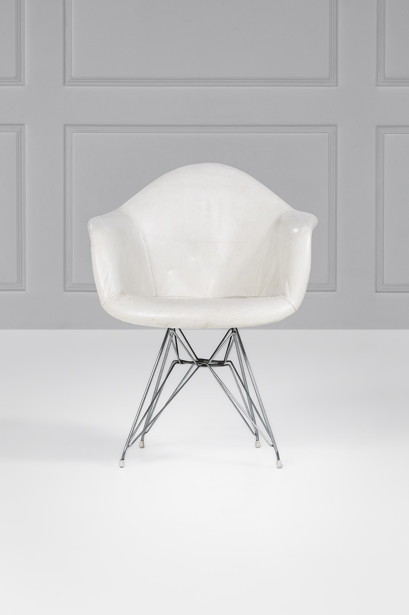 Charles e Ray Eames - Quattro poltrone mod. DKR Armchair