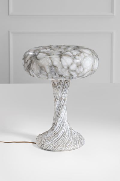 Lampada da tavolo in marmo scolpito e marmo fresato, ca. 1960