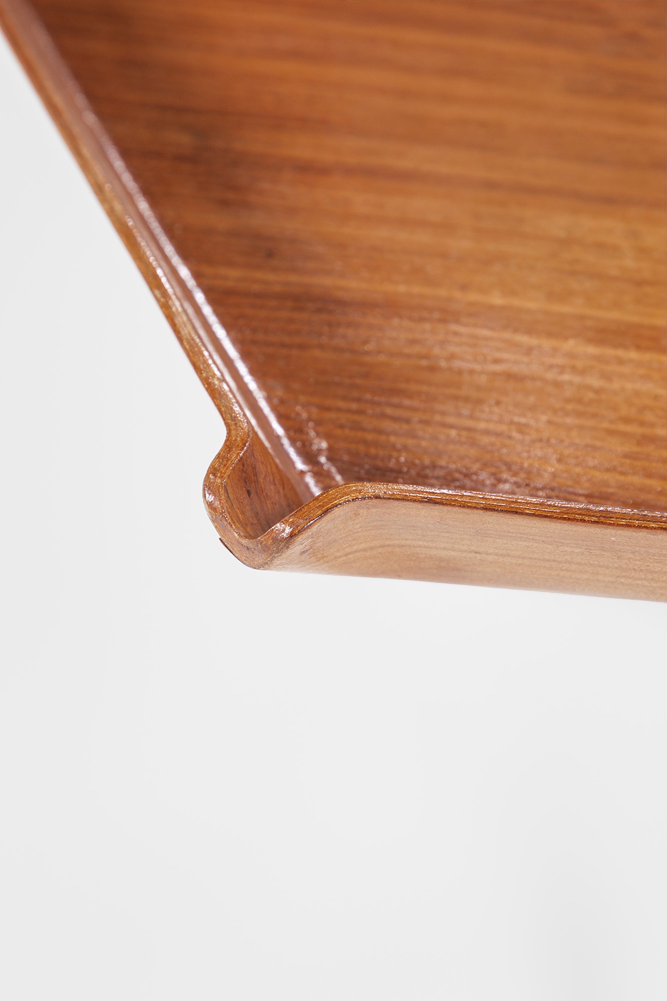 Tavolino a vassoio, legno impiallacciato ebanizzato, ottone, circa 1950