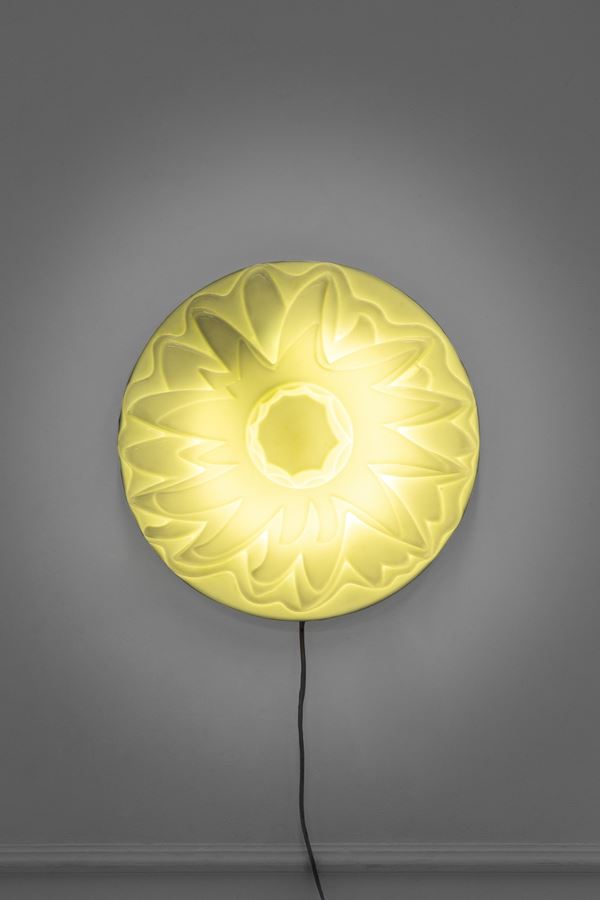 Gino Marotta - Lampada da parete a luce diffusa Dalia