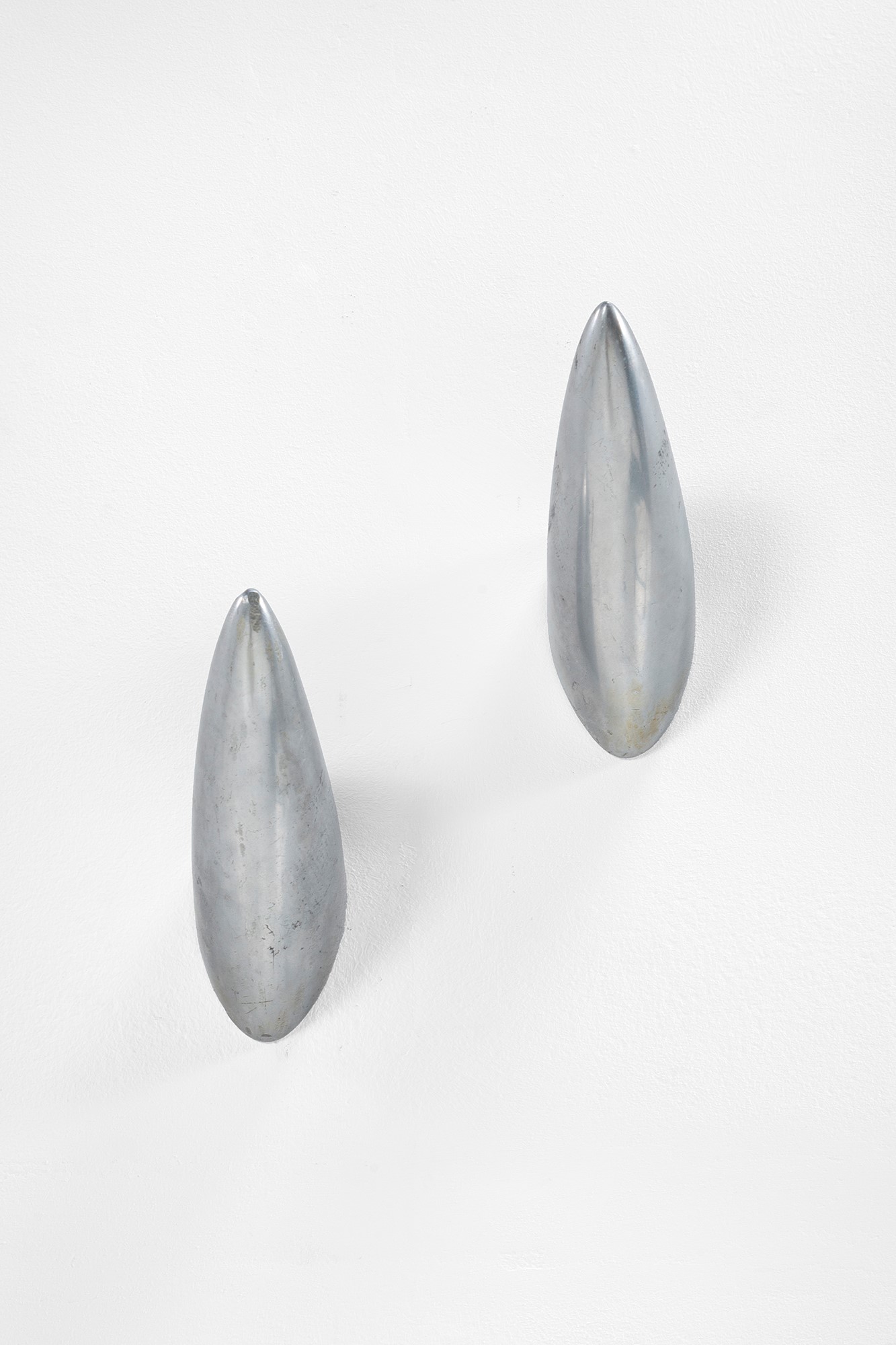Philippe Starck - Due Appendiabiti Mod. Chab Wellington