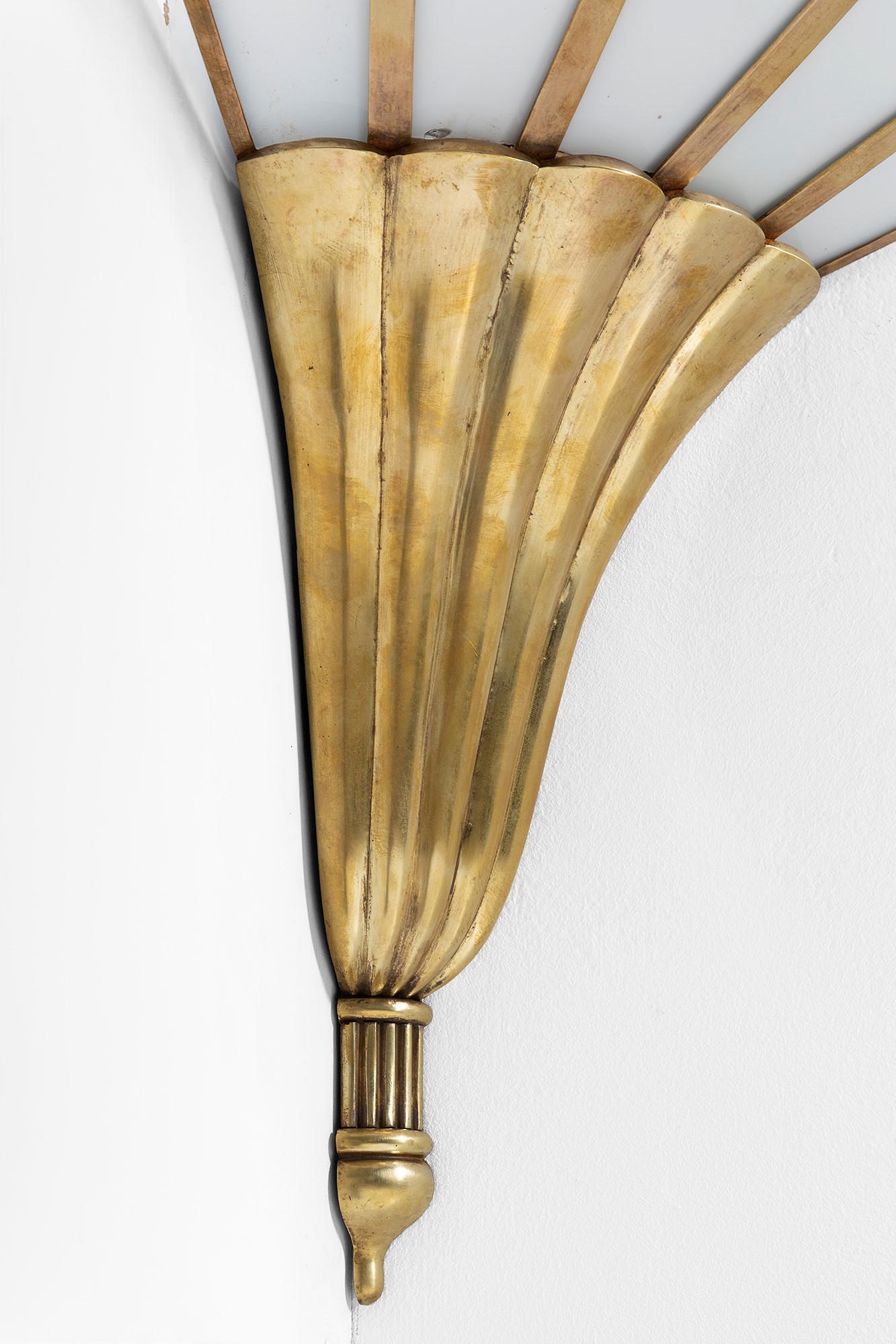 Due Lampade da Parete Angolari