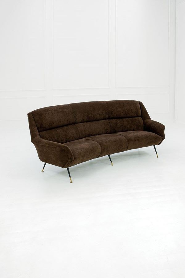 Divano curvo
Struttura in leg  - Asta Design - Incanto Casa d'Aste e Galleria