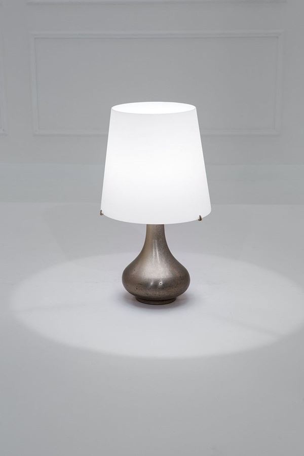 Max Ingrand : Lampada da tavolo mod. 2344 
  - Asta Design - Incanto Casa d'Aste e Galleria