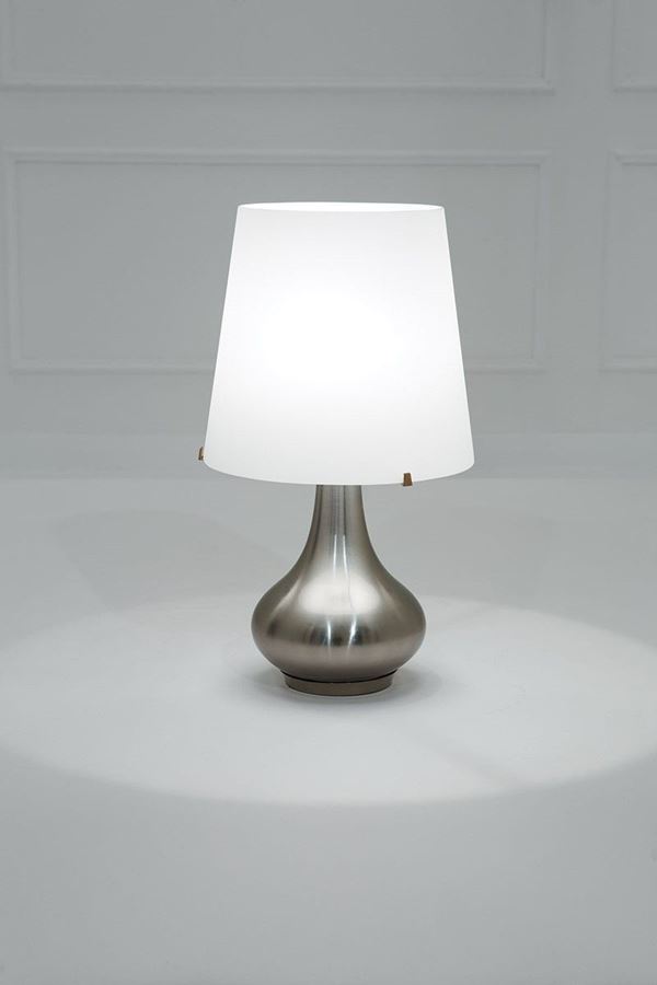 Max Ingrand : Lampada da tavolo mod. 2344 
  - Asta Design - Incanto Casa d'Aste e Galleria