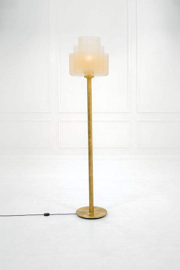 AV Mazzega : Grande lampada da terra
Strut  - Asta Design - Incanto Casa d'Aste e Galleria