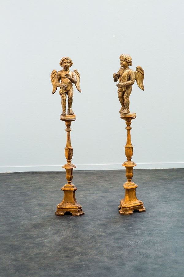 Coppia di angioletti in legno   - Asta Antiquariato - Incanto Casa d'Aste e Galleria