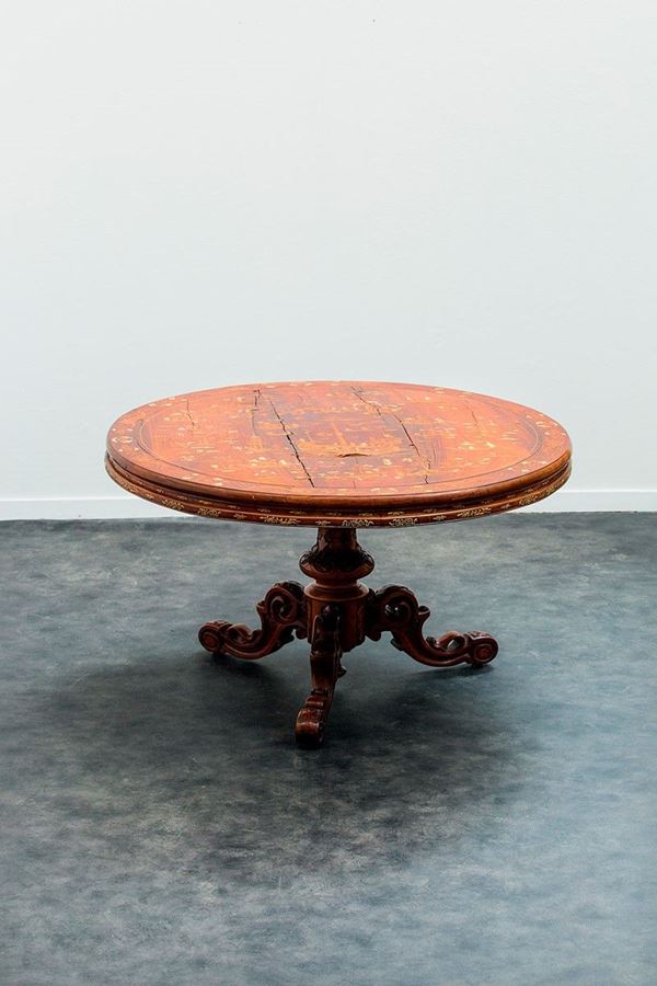 Tavolo rotondo con piano intar  - Asta Antiquariato - Incanto Casa d'Aste e Galleria