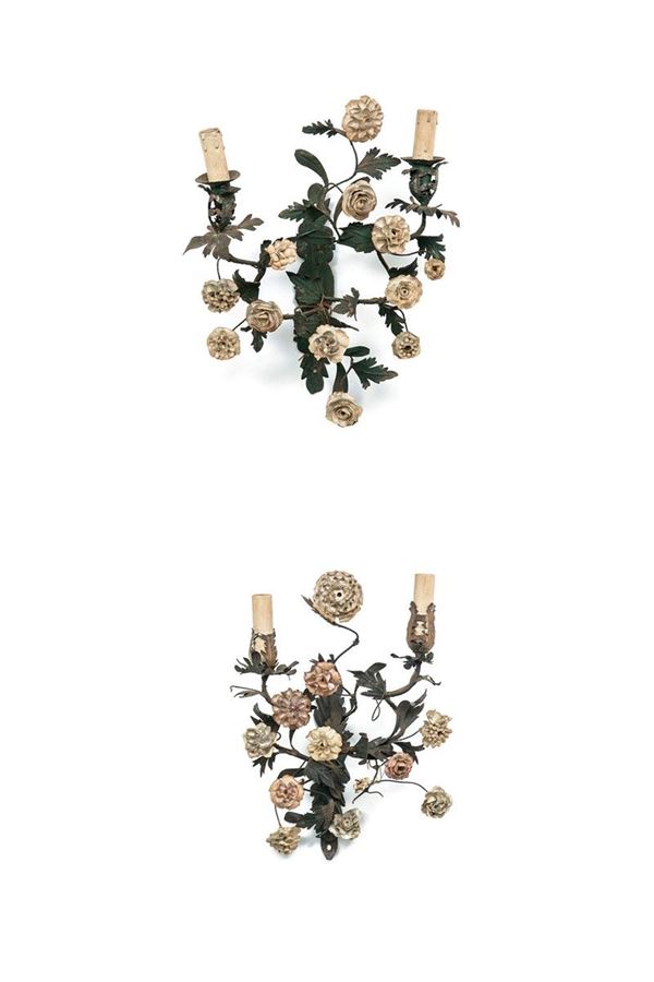 Due appliques a due luci in la  - Auction Antiquariato - Incanto Casa d'Aste e Galleria