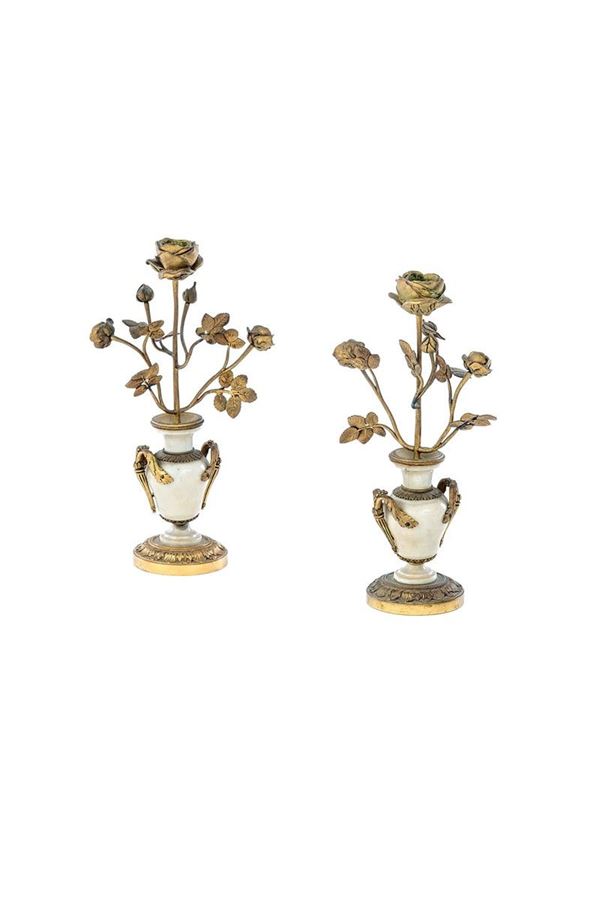 Coppia di candelieri ad una fi  - Auction Antiquariato - Incanto Casa d'Aste e Galleria