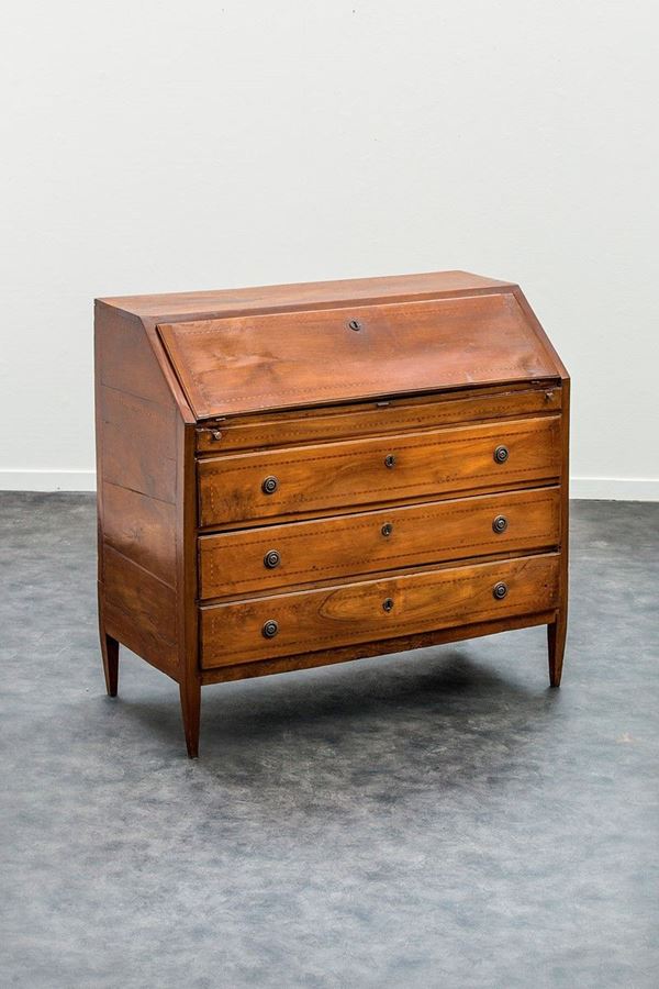 Mobile ribalta in noce, fronte  - Asta Antiquariato - Incanto Casa d'Aste e Galleria